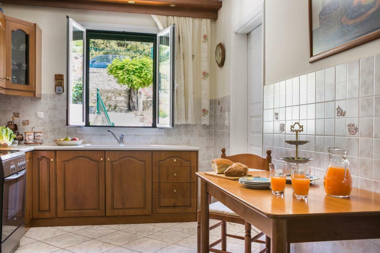 Voula Myrtos Apartamento *
